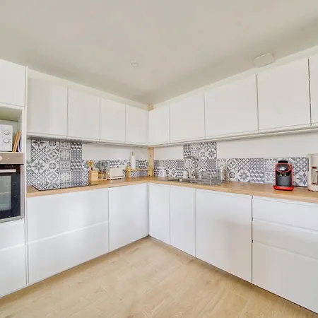 Сasa de vacaciones Refuge Familial Spacieux à 2 Pas D'oléron Le Guâ