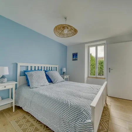 Maison 11p 5 Jardin Et Parking Porte Oleron *