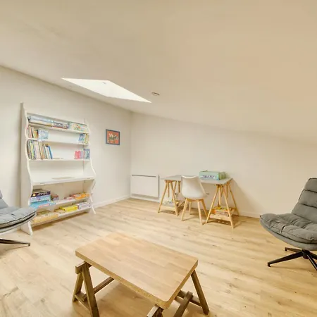 Maison 11p 5 Jardin Et Parking Porte Oleron Nyaraló Le Guâ