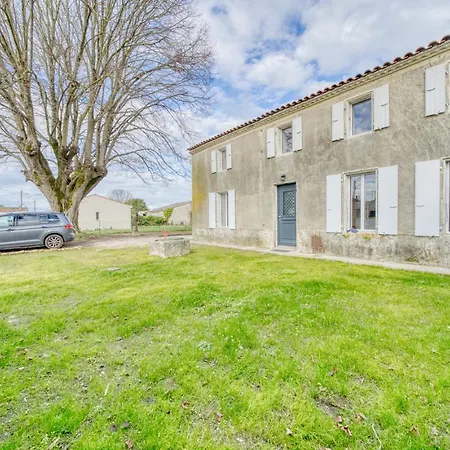 Maison 11p 5 Jardin Et Parking Porte Oleron Nyaraló Le Guâ