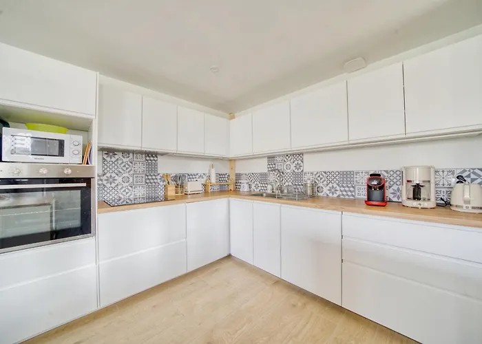 Сasa de vacaciones Refuge Familial Spacieux à 2 Pas D'oléron Le Guâ