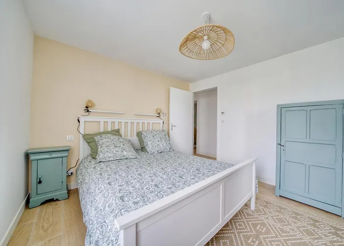 Refuge Familial Spacieux à 2 Pas D'oléron Le Guâ