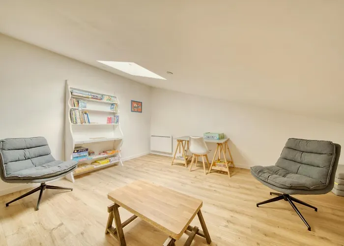 Refuge Familial Spacieux à 2 Pas D'oléron Сasa de vacaciones Le Guâ